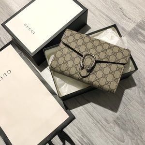 Gucci Dionysus GG Supreme Mini Chain Bag